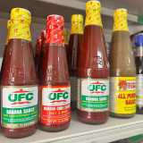 ...e la salsa "Ufc" di banane. Quest�ultima � un po� il nostro ketchup: perfetta con pollo fritto o spiedini alla griglia�